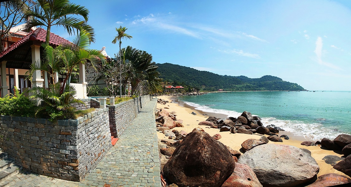 Top resorts for a romantic honeymoon in Vietnam