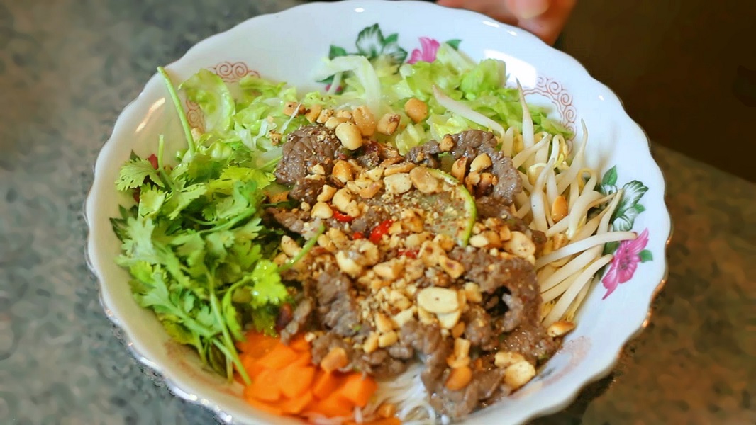 Beef Noodle Salad (Southern style) - Bún Bò Nam Bộ