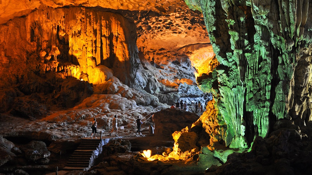 Sung Sot Cave (Surprise Grotto) one of the finest and widest grottoes of Ha Long Bay.