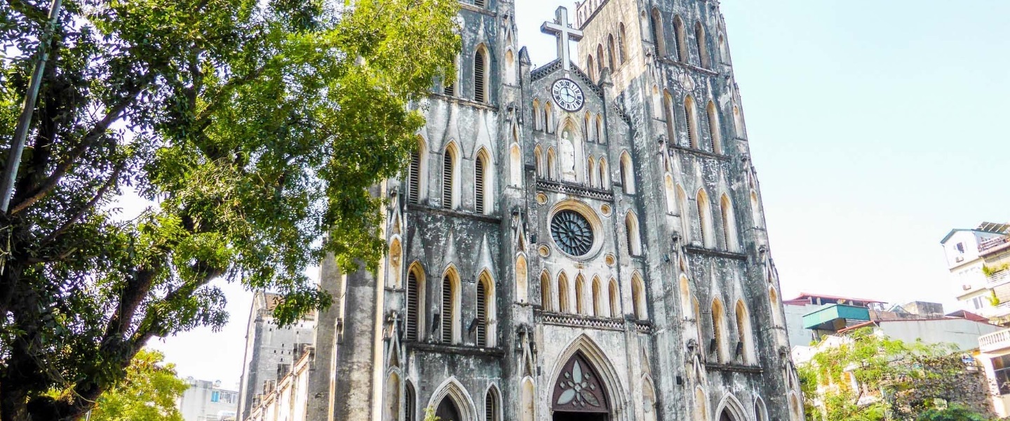  Find out: Hanoi Cathedral - A famous destination can not miss when coming to Hanoi