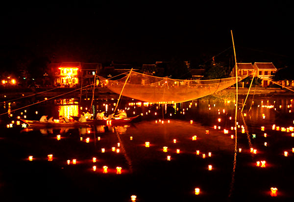 Useful Tips for your experiences in Hoi An Lantern Festival 